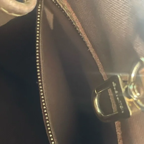 Monogram Battignolles Vertical - Picture 4 of 10